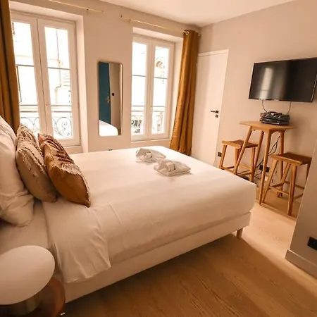 12.new Renovated Studio#invalides#effeil Tower# Paris