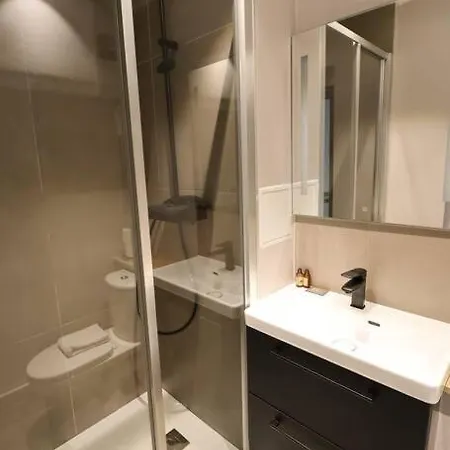 12.new Renovated Studio#invalides#effeil Tower# Apartment Paris